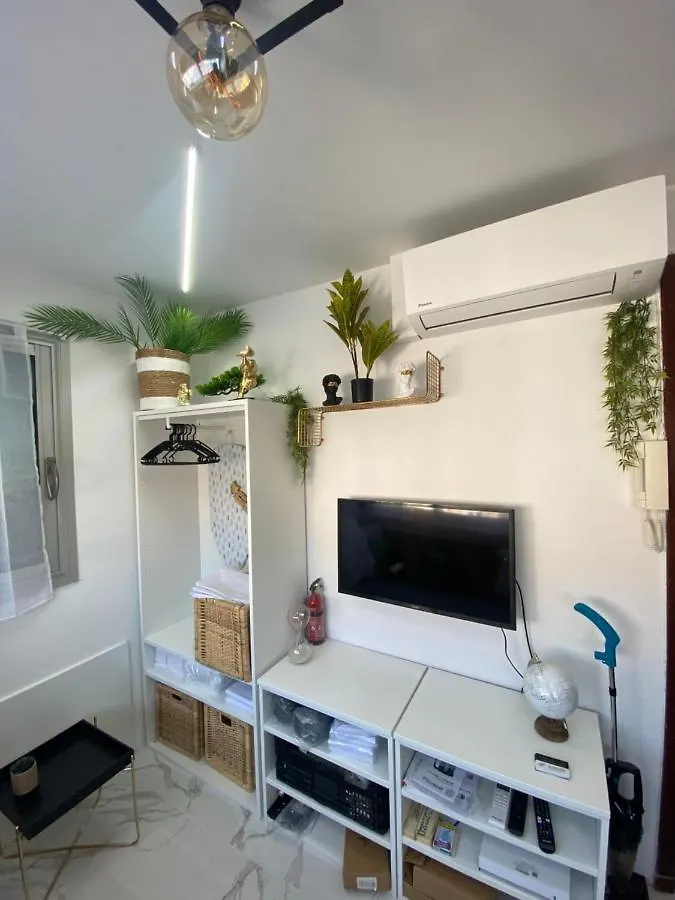 Studio Centre Ville Palais De La Mer 100M Port Et 300M Plage Sainte-Maxime 0*,